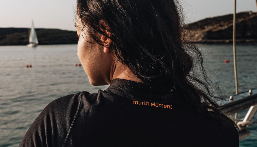 https://thehonestdiver.com/wp-content/uploads/2020/06/Fourth-Element-Ladies-Xerotherm-Undersuit-top.jpg