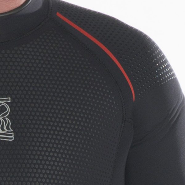 Close up of the shoulder of the Fourth Element Proteus 2 5mm wetsuit