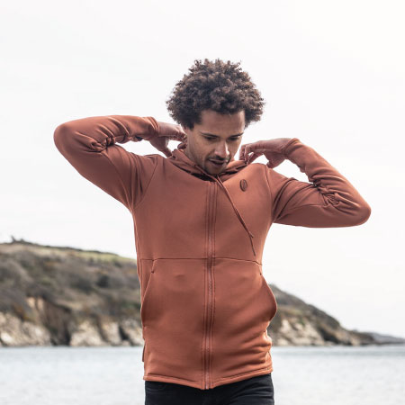 https://thehonestdiver.com/wp-content/uploads/2020/11/Fourth-Element-Xerotherm-Mens-Hoodie-Rust.jpg