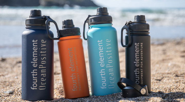 Christmas gift ideas for scuba divers: Fourth Element Gulper water bottle