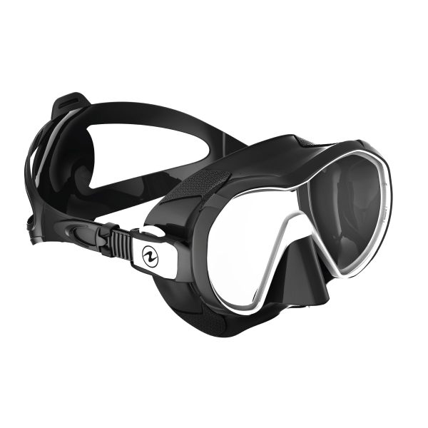 Aqulaung Plazma mask in black from the side