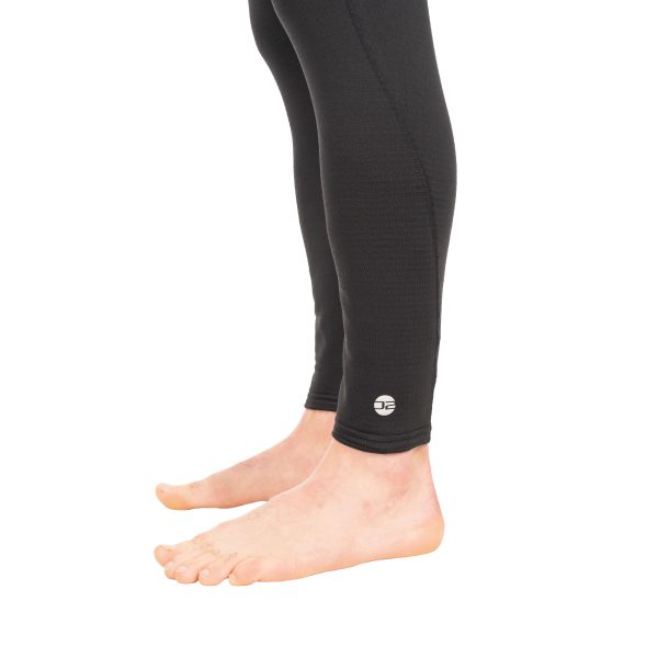 Close up of the Fourth Element J2 Leggings ankle logo