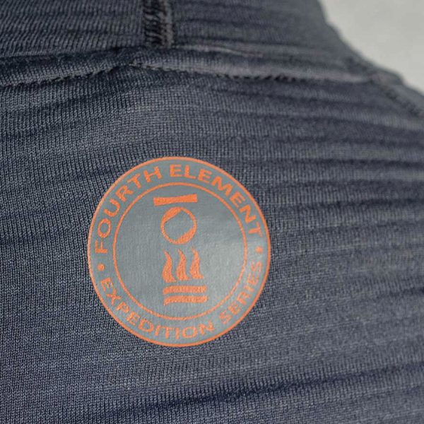 Close up of the logo on the back of the Men's Fourth Element J2 Baselayer longsleeve top