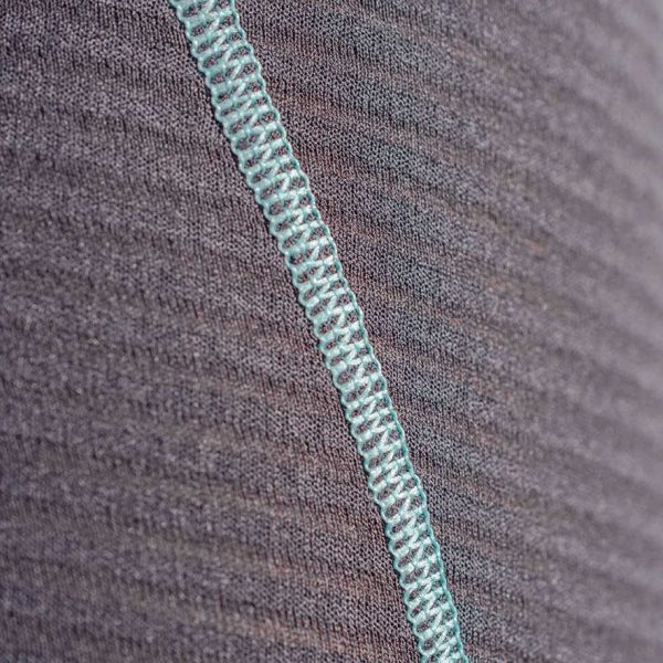 Close up of the stitching on the women's Fourth Element J2 Baselayer Leggings